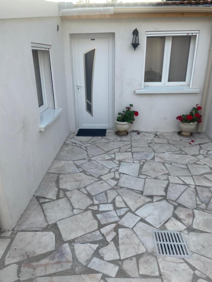 Residence Chene- 15 Mn De Paris Et 05 Mn D'Orly Aeroport Viry-Chatillon Bagian luar foto